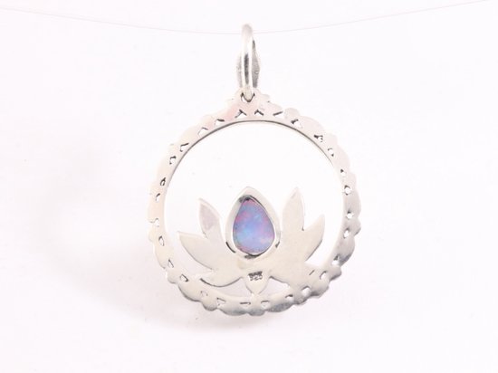 Ronde zilveren lotus bloem hanger met Australische opaal afbeelding 3