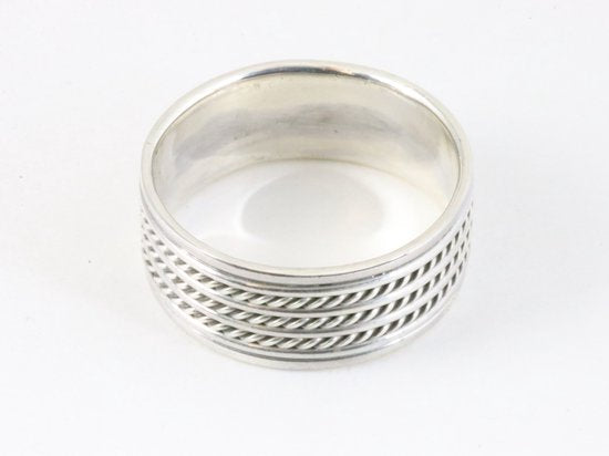Zware zilveren ring met kabelpatronen afbeelding 2