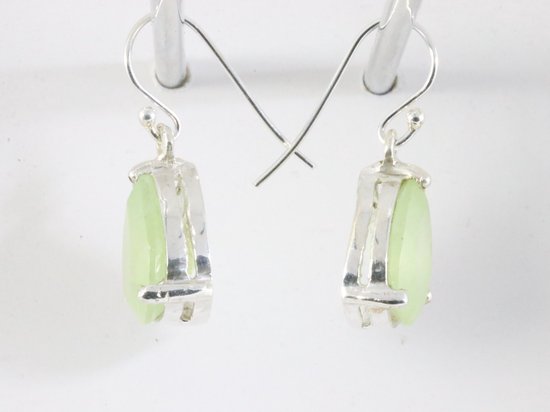 Zilveren oorbellen met prehniet afbeelding 2