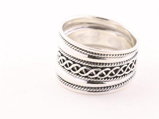 Brede hoogglans zilveren ring met kabelpatronen afbeelding 2