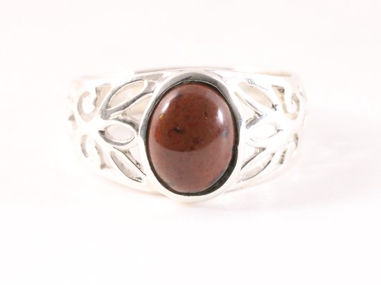 Opengewerkte zilveren ring met rode obsidiaan afbeelding 4