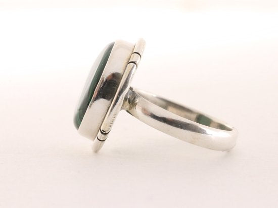 Ovale zilveren ring met malachiet afbeelding 2