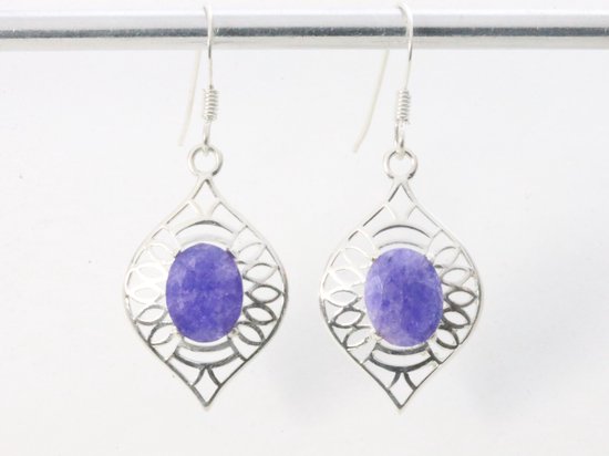 Opengewerkte zilveren oorbellen met blauwe saffier afbeelding 4