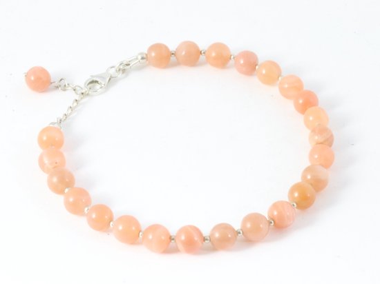 Armband van perzik maansteen en zilveren kralen afbeelding 1