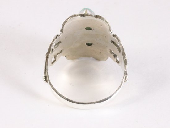 Bewerkte zilveren ring met groene amazoniet afbeelding 3