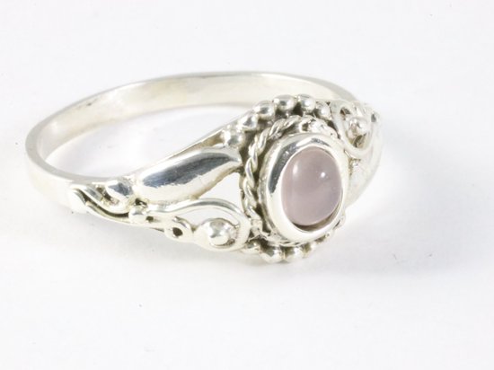 Fijne bewerkte zilveren ring met rozenkwarts afbeelding 1