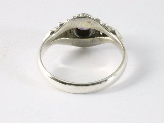 Fijne bewerkte zilveren ring met amethist afbeelding 3