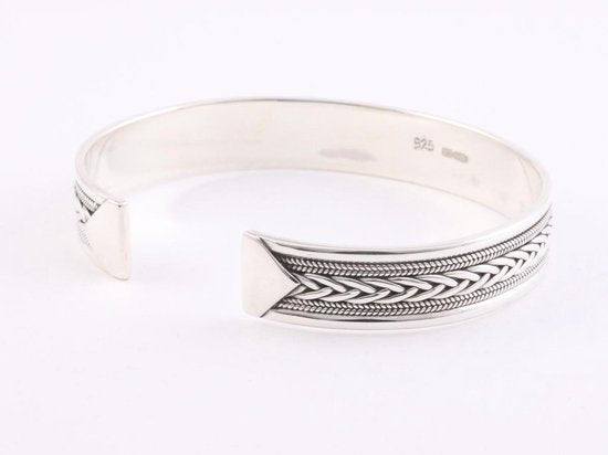 Zilveren klemarmband met vlechtmotief en kabelpatronen afbeelding 3