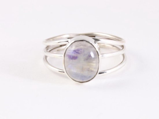 Opengewerkte zilveren ring met regenboog maansteen afbeelding 4