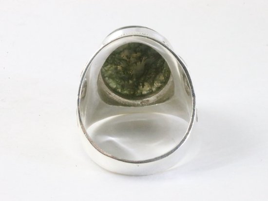 Bewerkte zilveren ring met mosagaat afbeelding 4