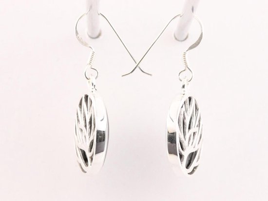 Ronde zilveren lotus oorbellen op onyx afbeelding 2