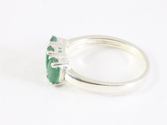 Hoogglans zilveren ring met 3 smaragd stenen afbeelding 2