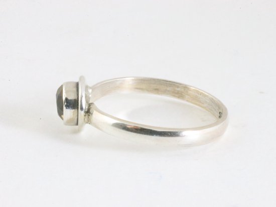 Fijne ronde zilveren ring met citrien afbeelding 2