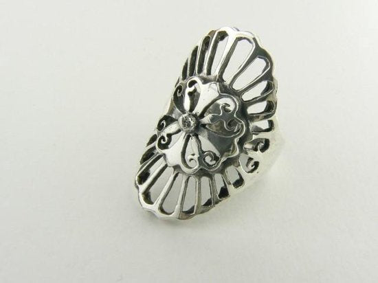 Opengewerkte zware zilveren ring afbeelding 4