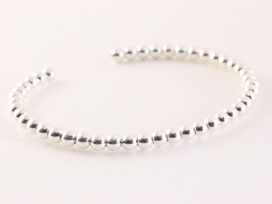 Fijne zilveren klemarmband met hoogglans bolletjes afbeelding 2