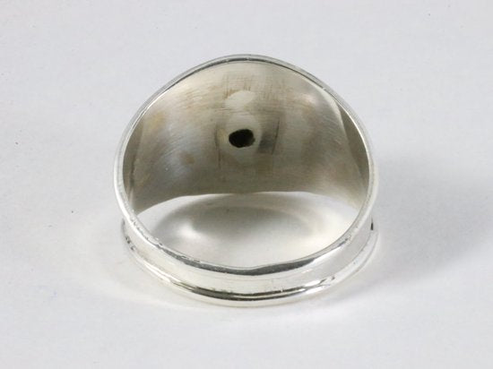 Bewerkte zilveren ring met turkoois afbeelding 3