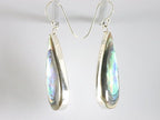 Lange druppelvormige zilveren oorbellen met abalone schelp afbeelding 2