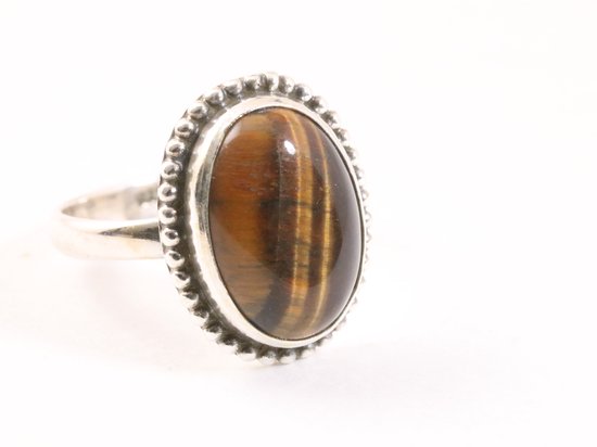 Bewerkte ovale zilveren ring met tijgeroog afbeelding 1