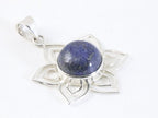 Opengewerkte bloemvormige zilveren hanger met lapis lazuli afbeelding 2