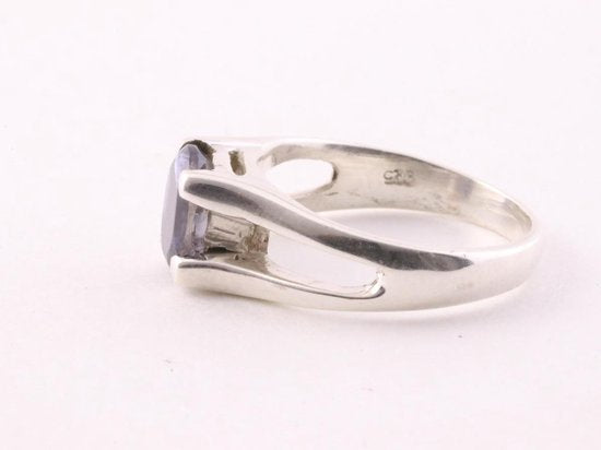 Fijne zilveren ring met ioliet afbeelding 3
