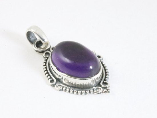 Bewerkte zilveren hanger met amethist afbeelding 2