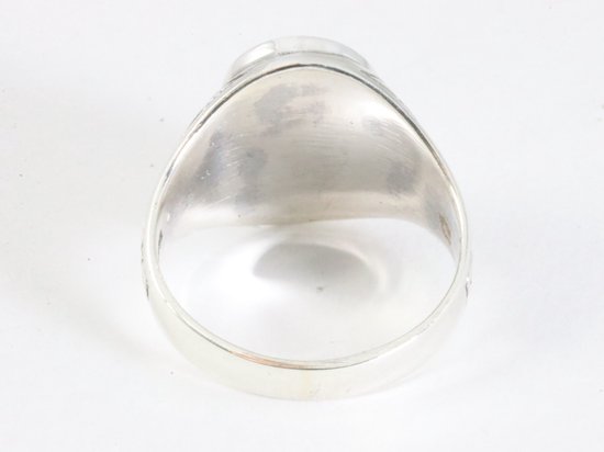 Zware bewerkte zilveren ring met parelmoer afbeelding 3