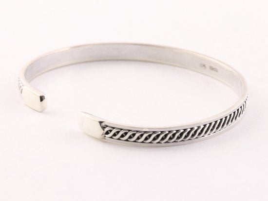 Fijne zilveren klemarmband met kruiskabelpatroon afbeelding 3