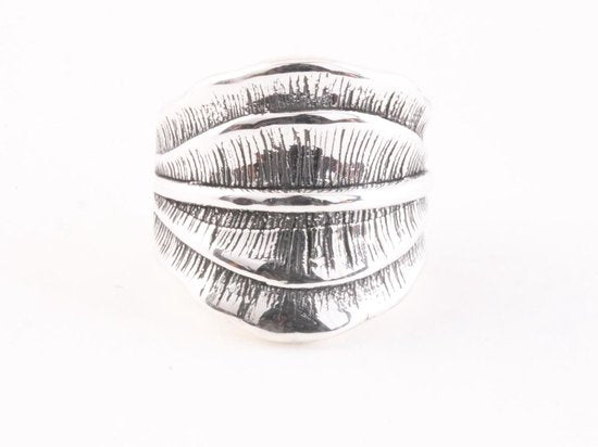 Bewerkte brede zilveren ring afbeelding 4