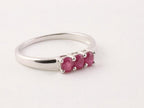 Fijne zilveren ring met robijn afbeelding 1