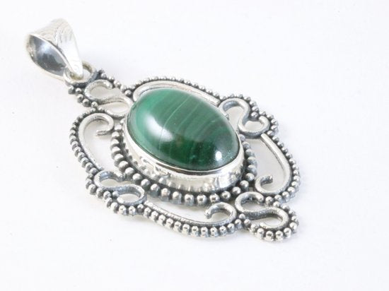 Opengewerkte zilveren hanger met malachiet afbeelding 2