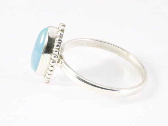 Fijne bewerkte zilveren ring met aqua chalcedoon afbeelding 2