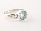 Zilveren ring met blauwe topaas afbeelding 1