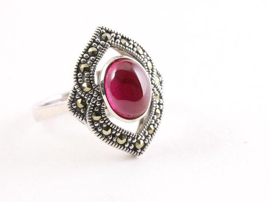 Zilveren ring met robijn en marcasiet afbeelding 1