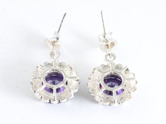Ronde zilveren oorstekers met amethist en marcasiet afbeelding 2