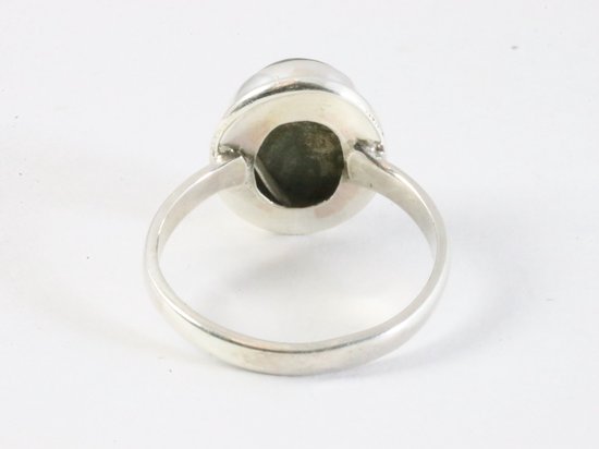 Fijne zilveren ring met groene serafiniet afbeelding 3