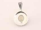 Ovale zilveren hanger met parelmoer en marcasiet afbeelding 3