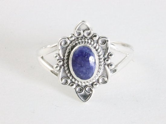 Fijne bewerkte zilveren ring met blauwe saffier afbeelding 4