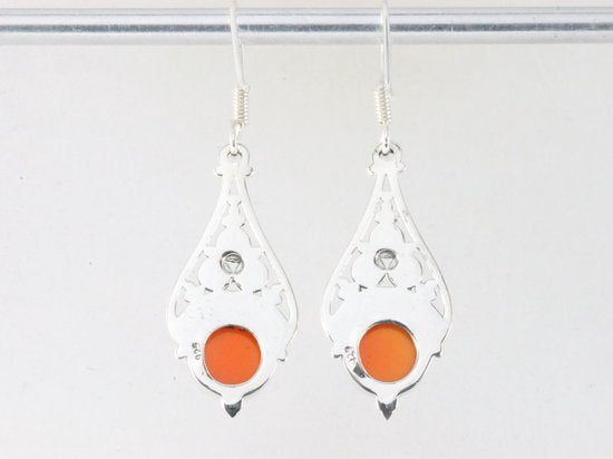 Opengewerkte zilveren oorbellen met carneool afbeelding 2