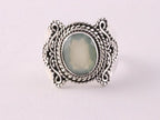 Bewerkte zilveren ring met aqua chalcedoon afbeelding 2