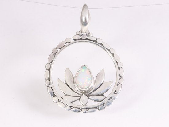 Ronde zilveren lotus bloem hanger met welo opaal afbeelding 4