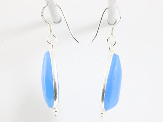 Druppelvormige zilveren oorbellen met blauwe chalcedoon afbeelding 2