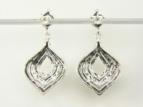 Bewerkte zilveren oorstekers afbeelding 3