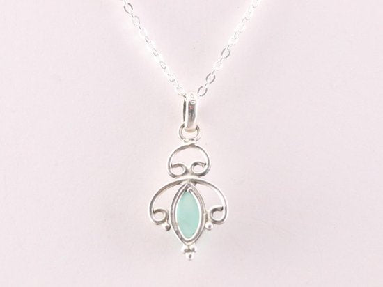 Fijne opengewerkte zilveren hanger met aqua chalcedoon aan ketting afbeelding 3