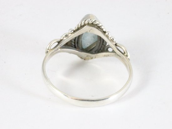 Fijne bewerkte zilveren ring met aquamarijn afbeelding 3