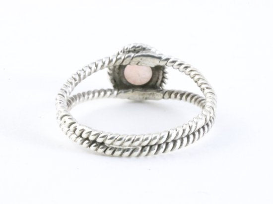 Opengewerkte zilveren ring met rozenkwarts afbeelding 3