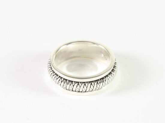 Zware zilveren geluksring met kabelpatroon afbeelding 2