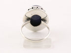 Zware bewerkte zilveren ring met lapis lazuli afbeelding 3
