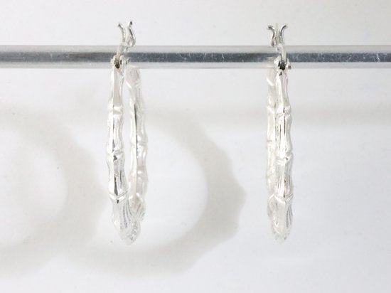 Bewerkte zilveren oorringen afbeelding 3