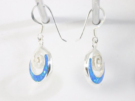 Hoogglans zilveren oorbellen met Australische opaal afbeelding 2