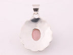 Bewerkte zilveren hanger met roze opaal afbeelding 3